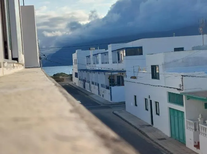 Daire Dunas De Famara